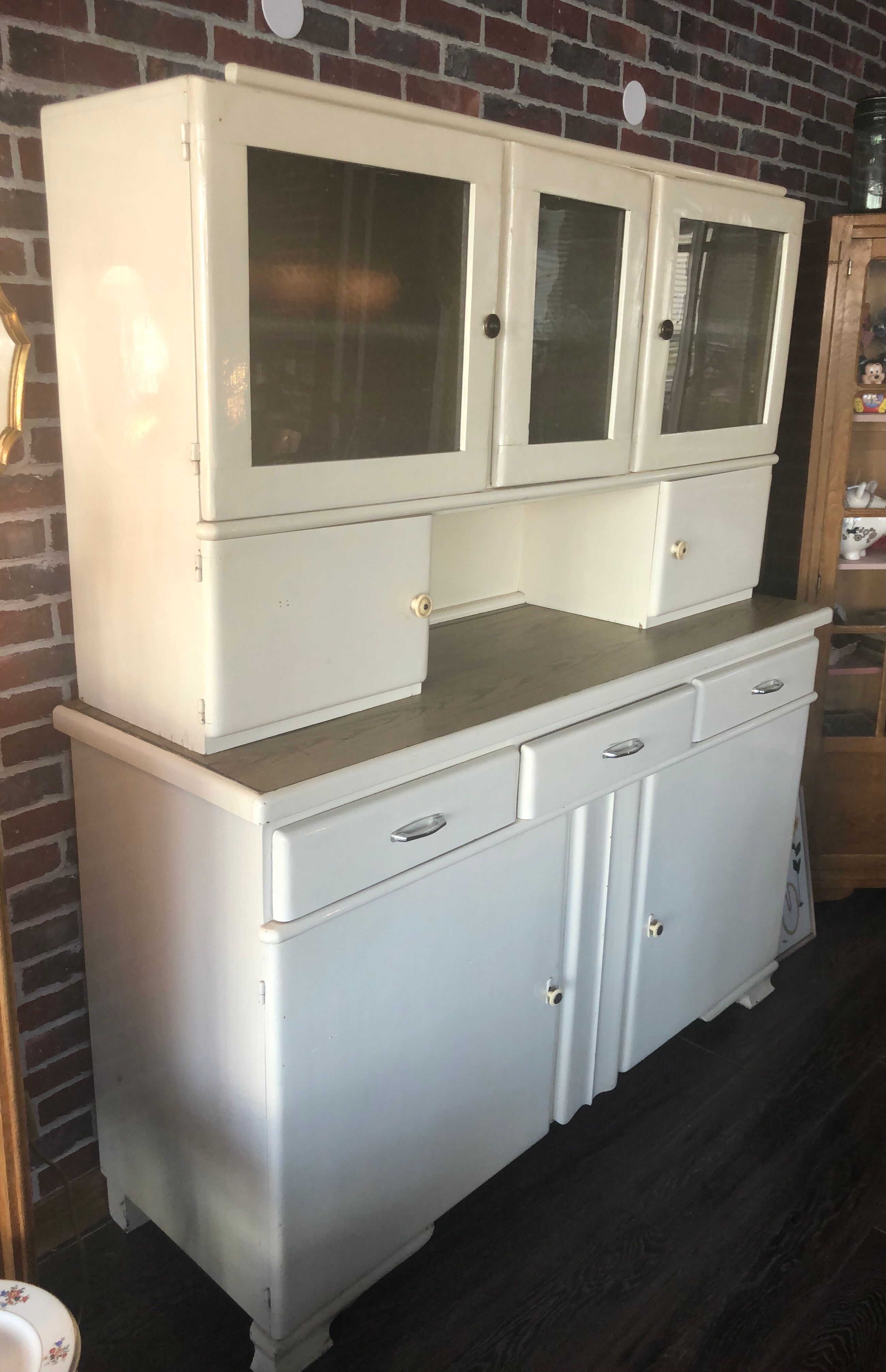 Vintage mardo buffet