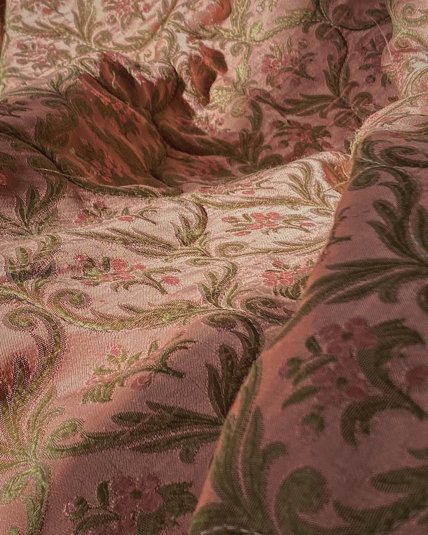 Bed cover - cotton and silk boutis