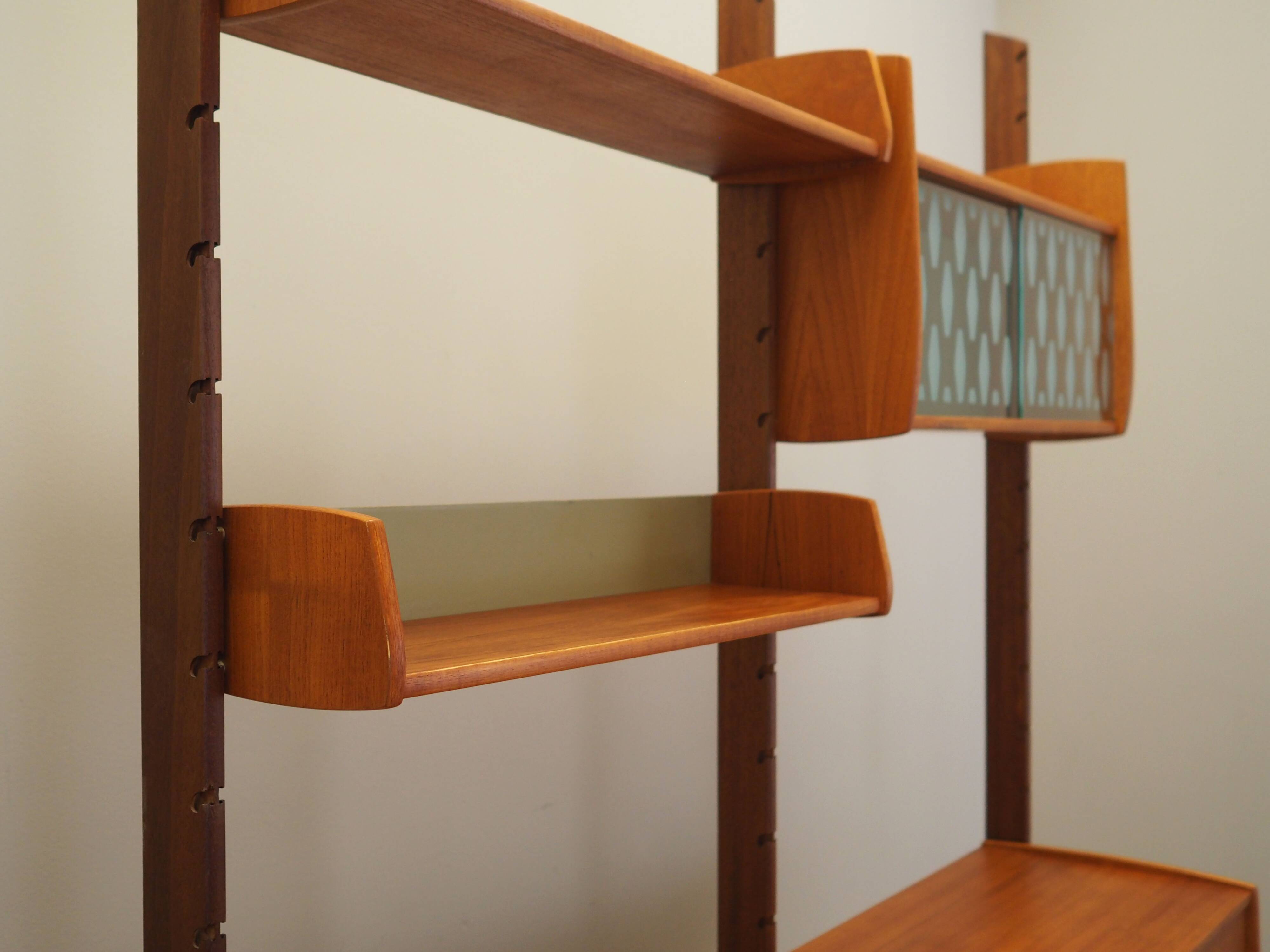 Teak system bookcase, Norwegian design, 1960s, production: Blindheim Mobelf