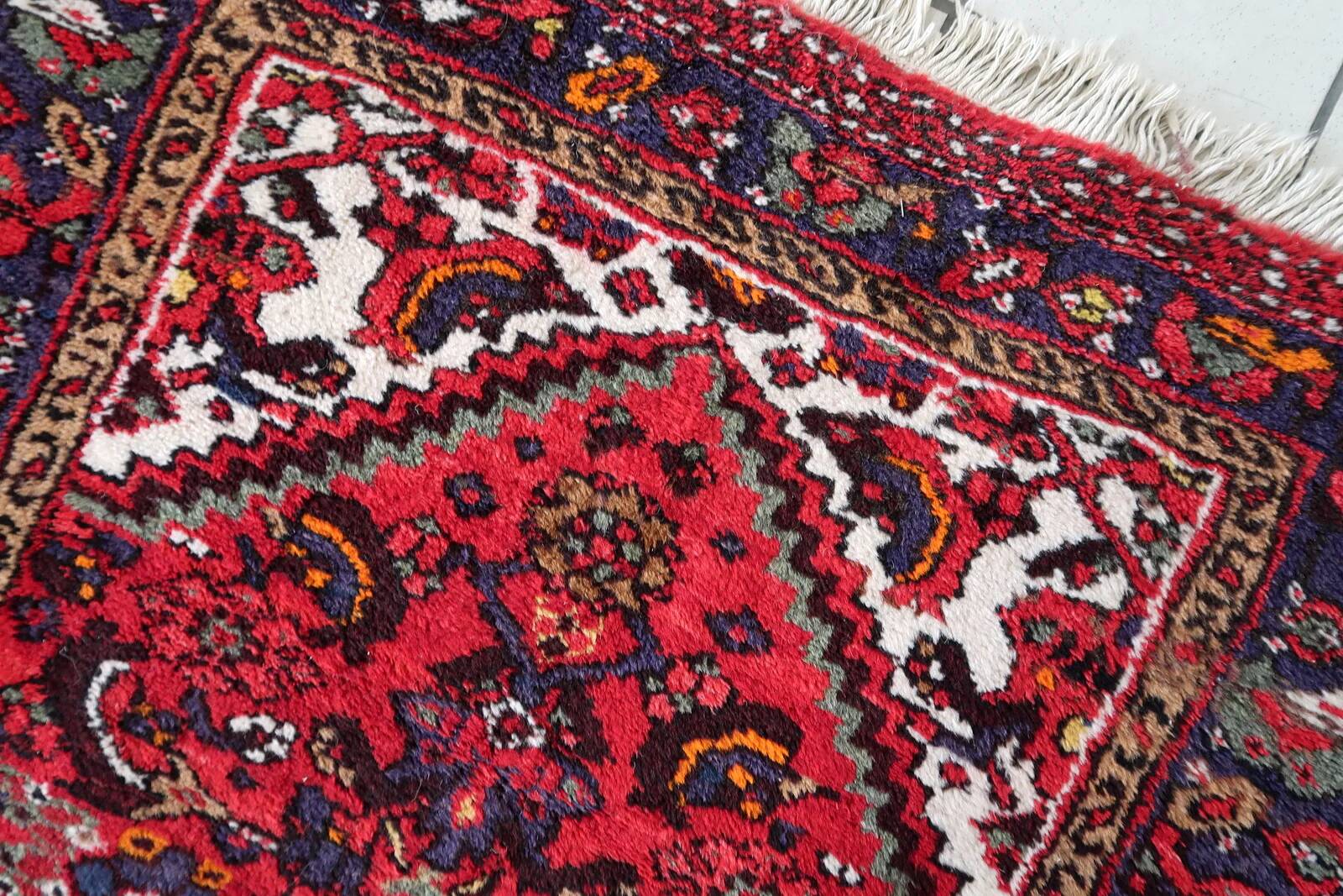 Handmade vintage Persian Hamadan rug 103cm x 142cm 1970s - 1C1170