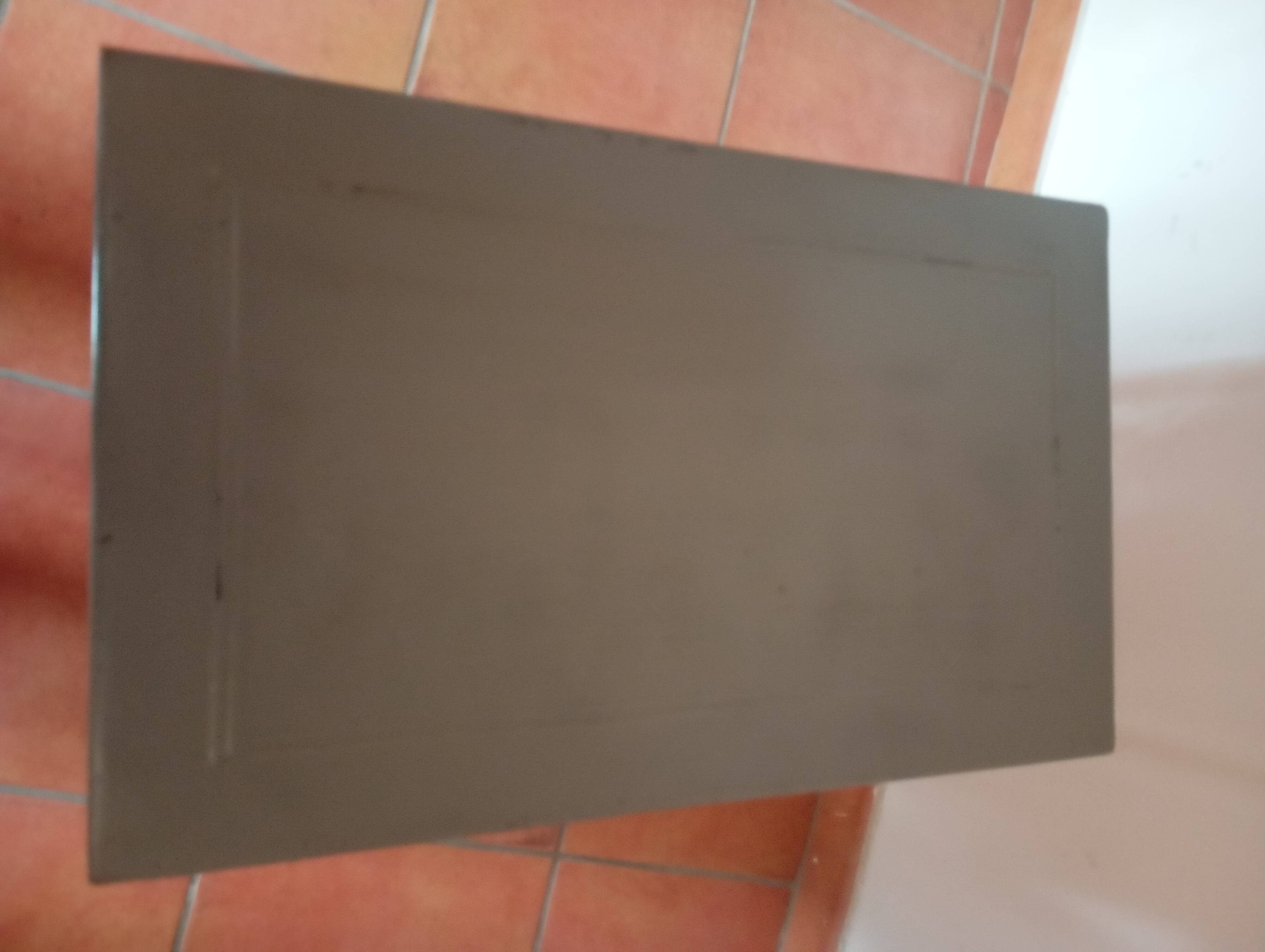 (small) vintage metal table