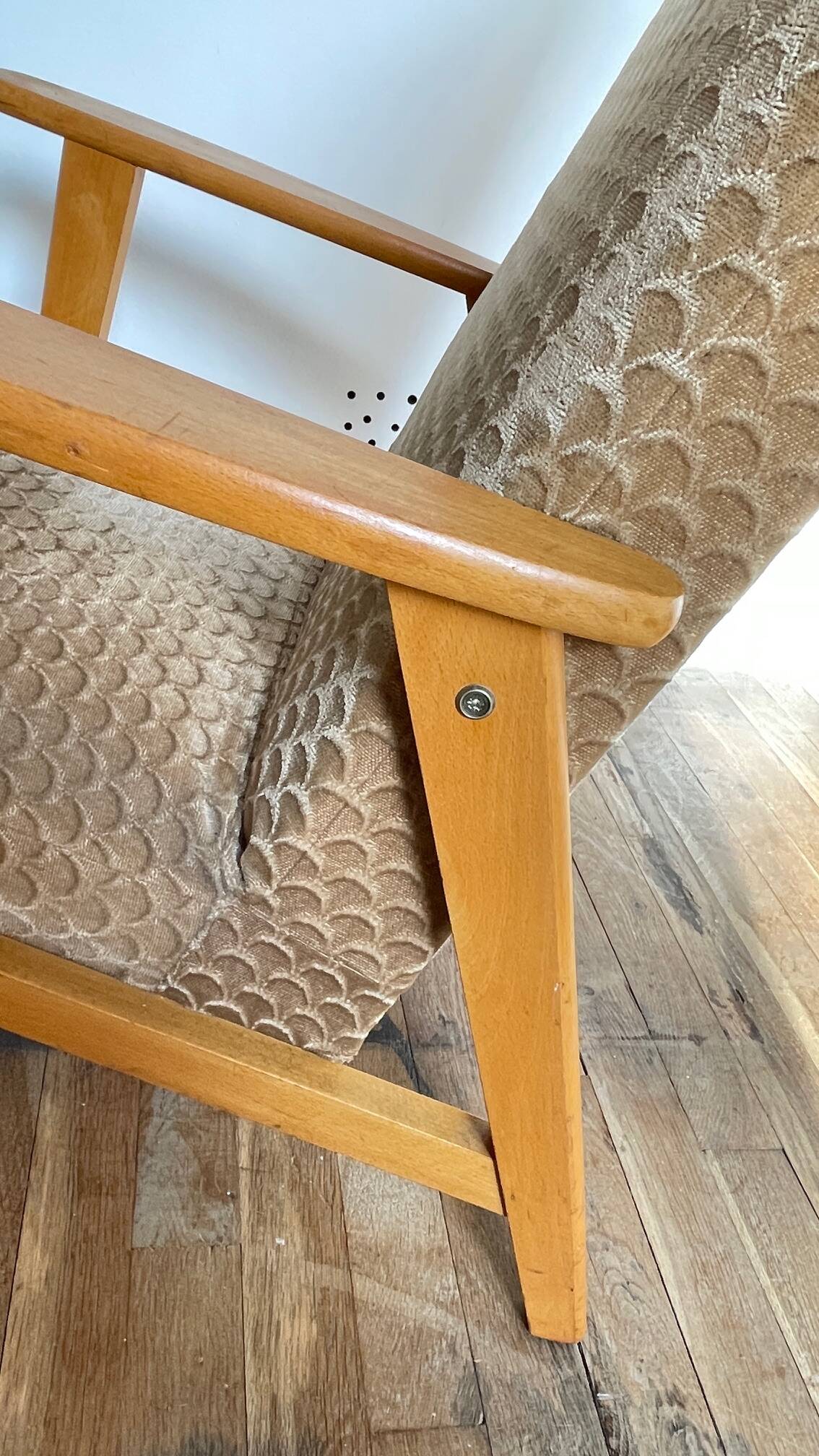 paire FAUTEUILS MANUCERE France Vintage