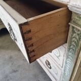 Old chest of drawers