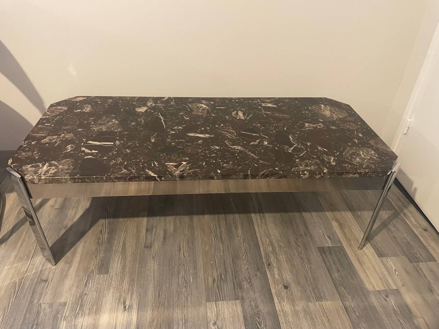 Table basse vintage roche bobois marbre pieds chromé circa 1970s