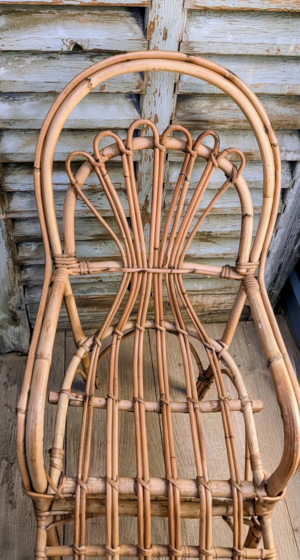 CHILDREN'S CHAIR IN RATTAN