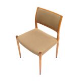 Ensemble de 4 chaises vintage par Niels Moller model 80 en chêne