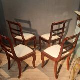 Série de 4 chaises à barettes en acajou