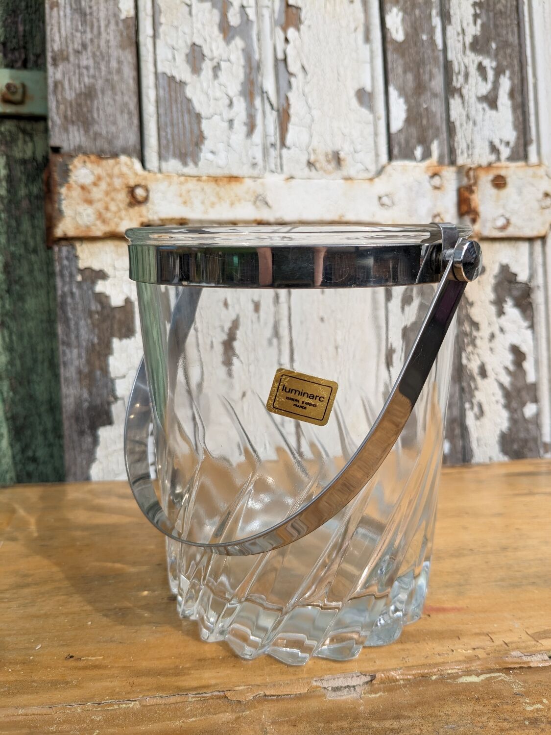 Ice bucket, vintage ice cubes