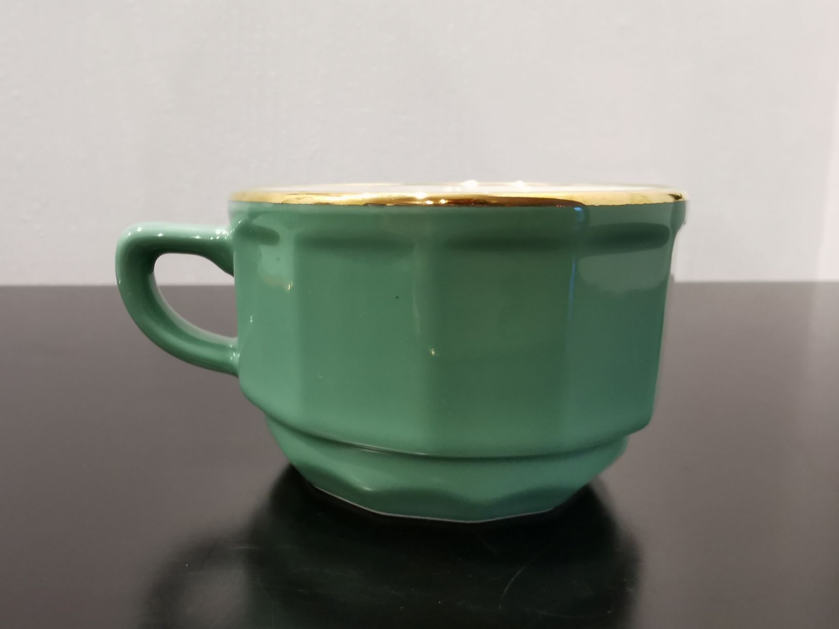 Coffee service 6 cups and under cups model Apilco by Yves Deshoulières