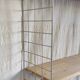 Étagère murale style String en métal et bois - mid.XXeme
