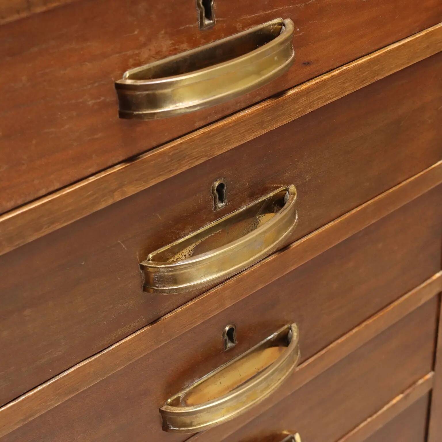 Vintage commode with 8 drawers by Dino Fanciulli in poplar, Italy, 1950s.