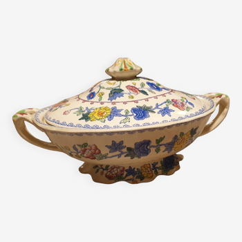 English earthenware soup tureen