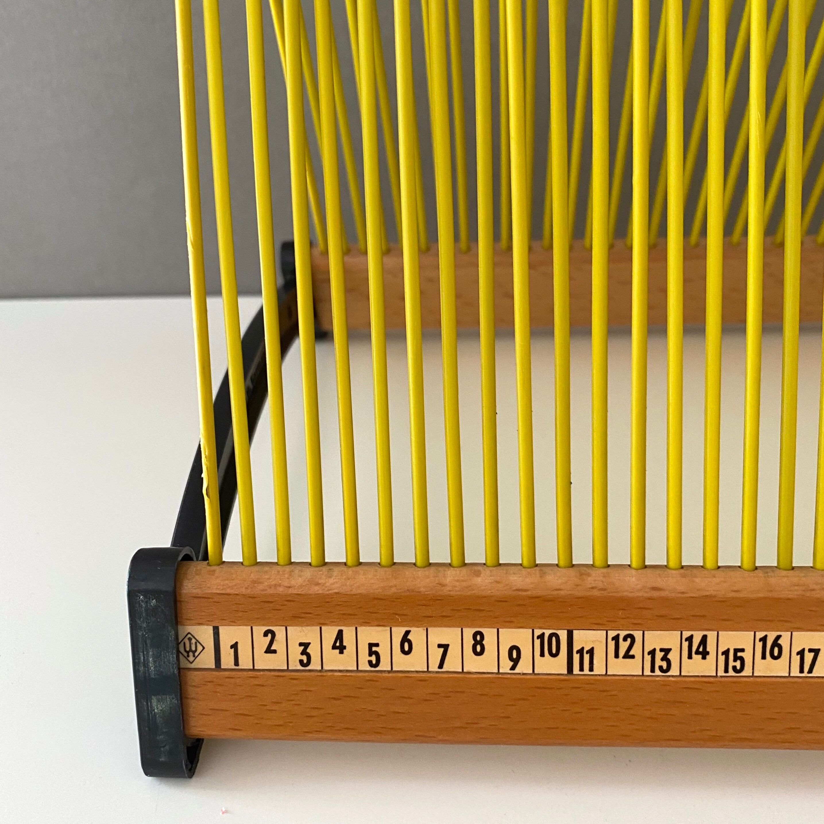 Vintage record stand, vinyl record holder, plattofix germany, yellow 50 records