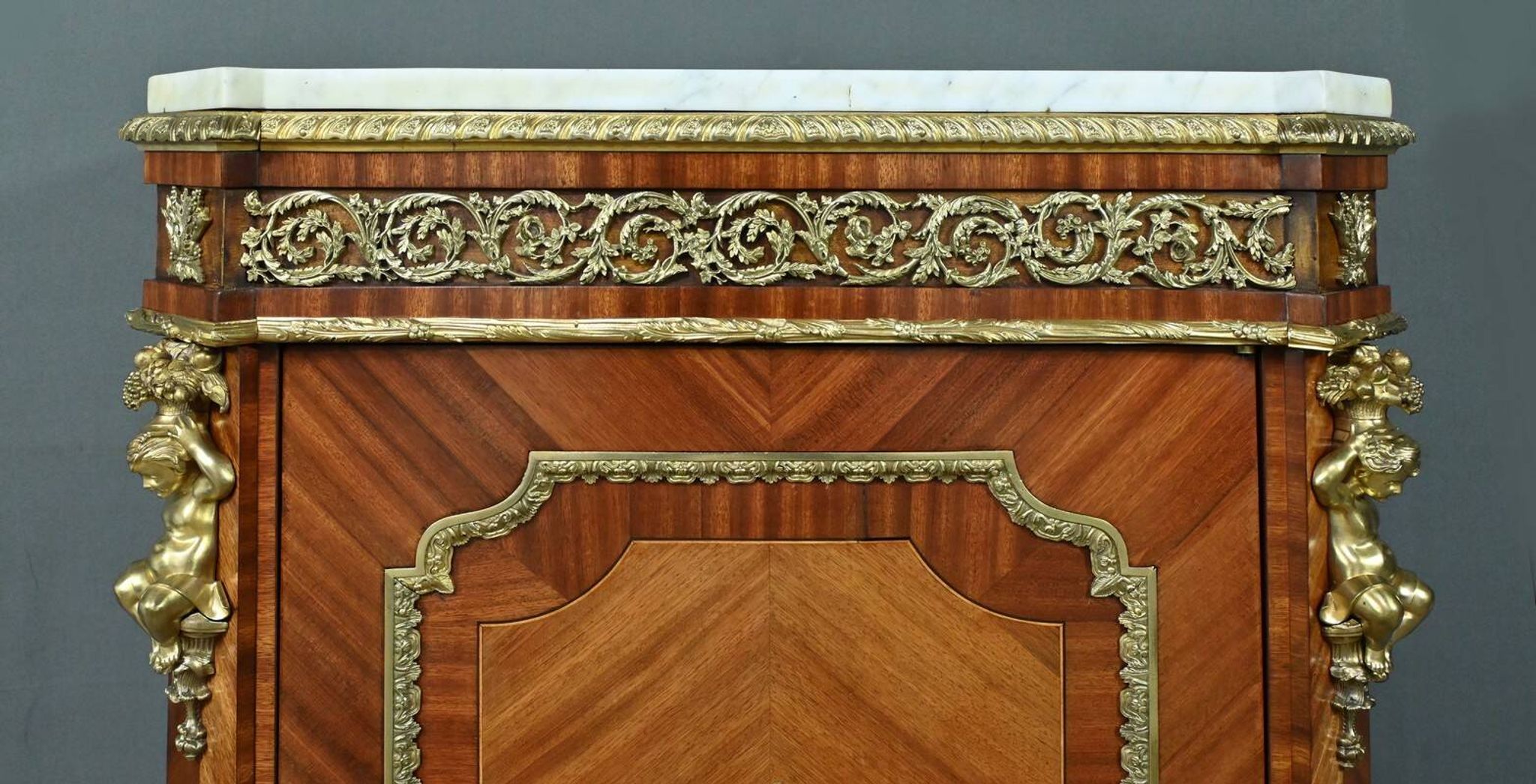Mahogany sideboard, Napoleon III period – 2nd part of the 19th century