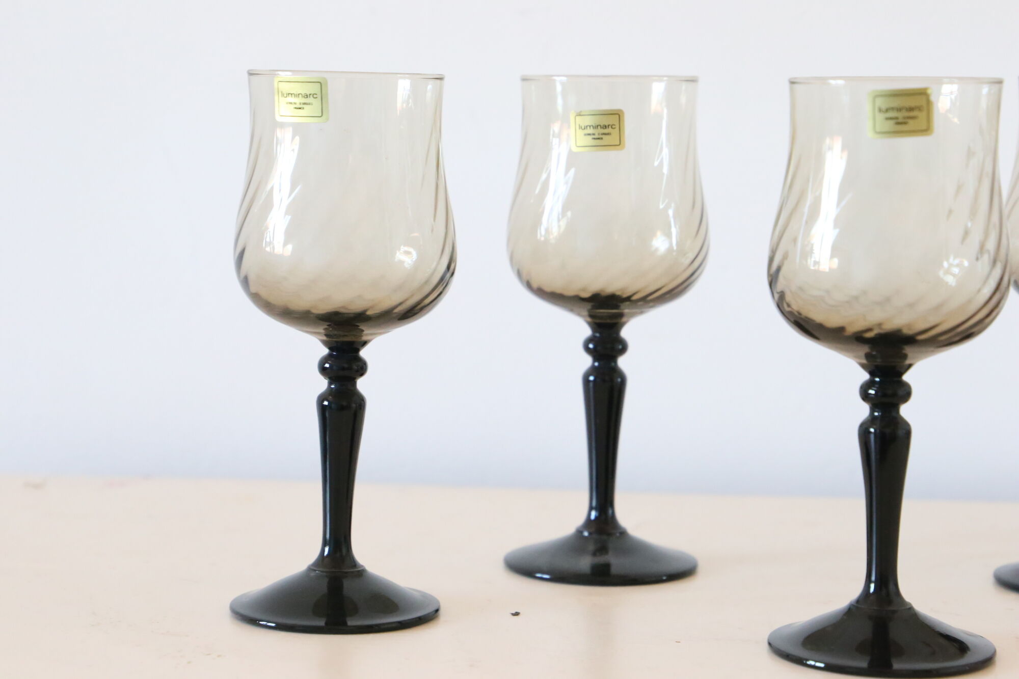 Set of 4 luminac smoked grey, French