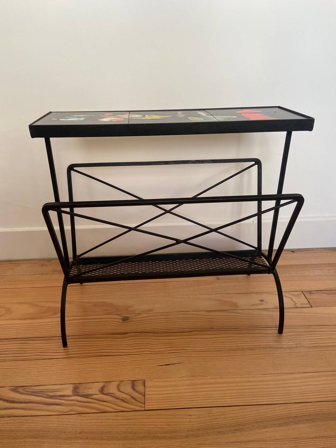 Vintage magazine rack