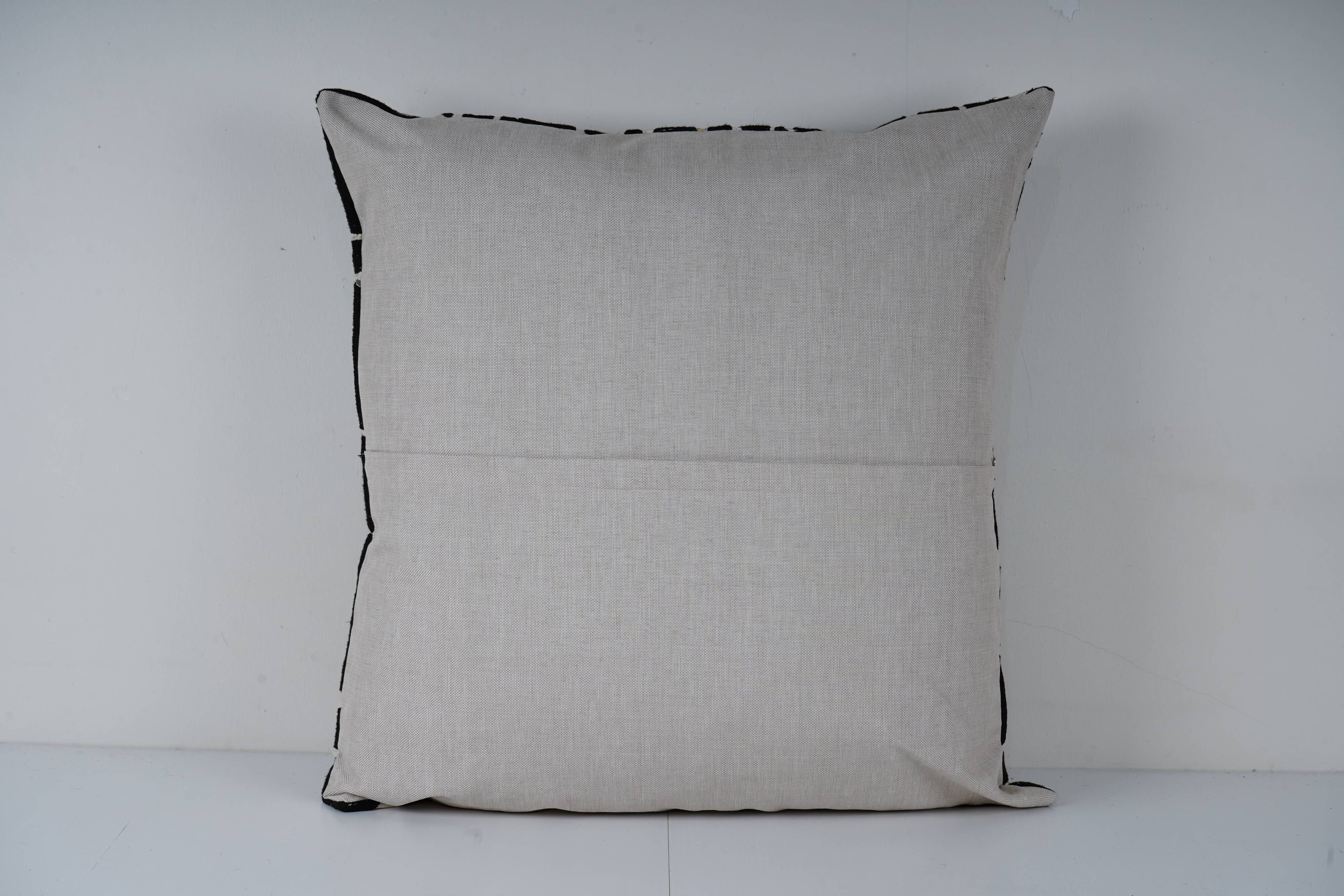 Cushion