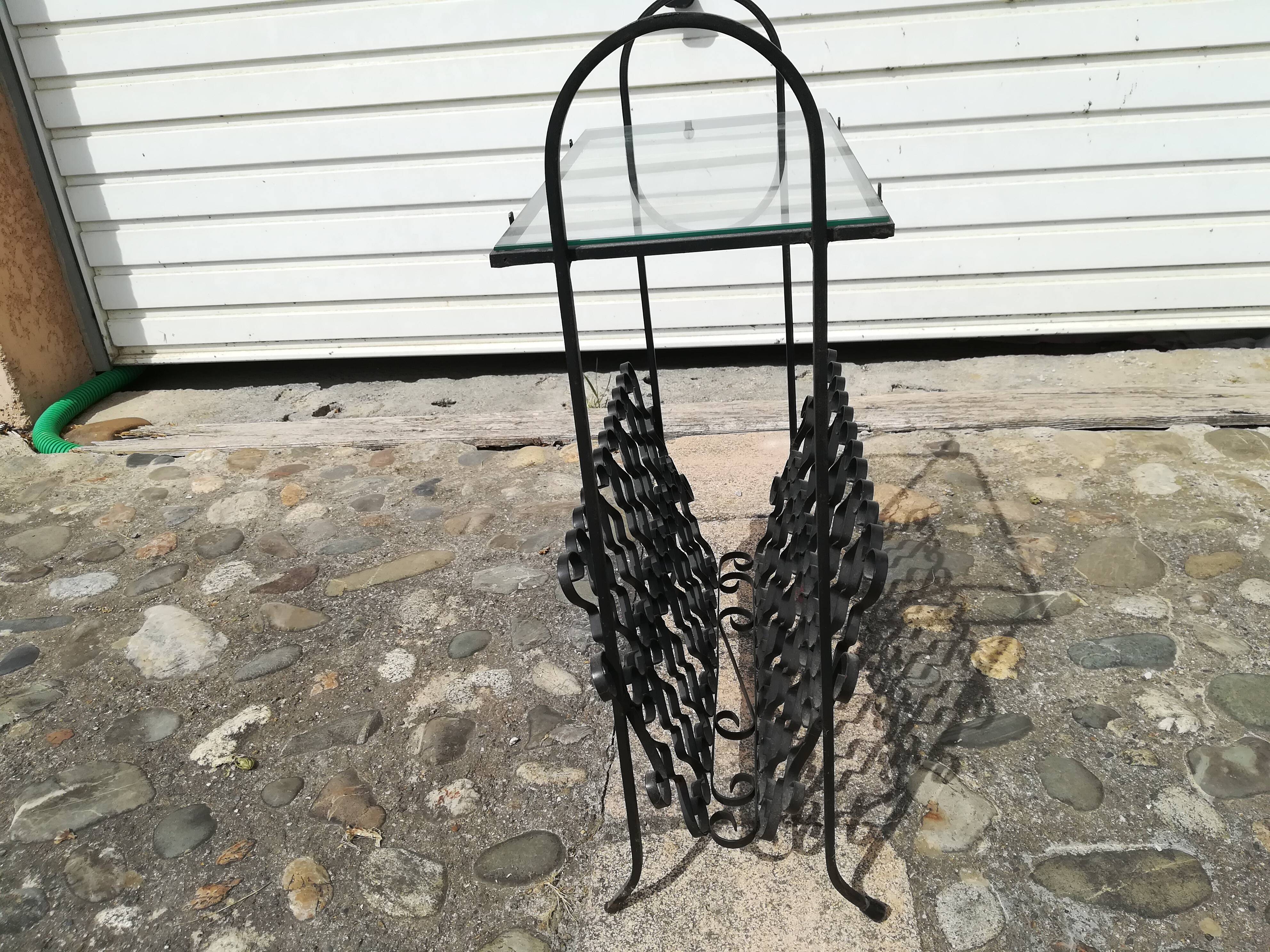 Wrought iron magazine rack