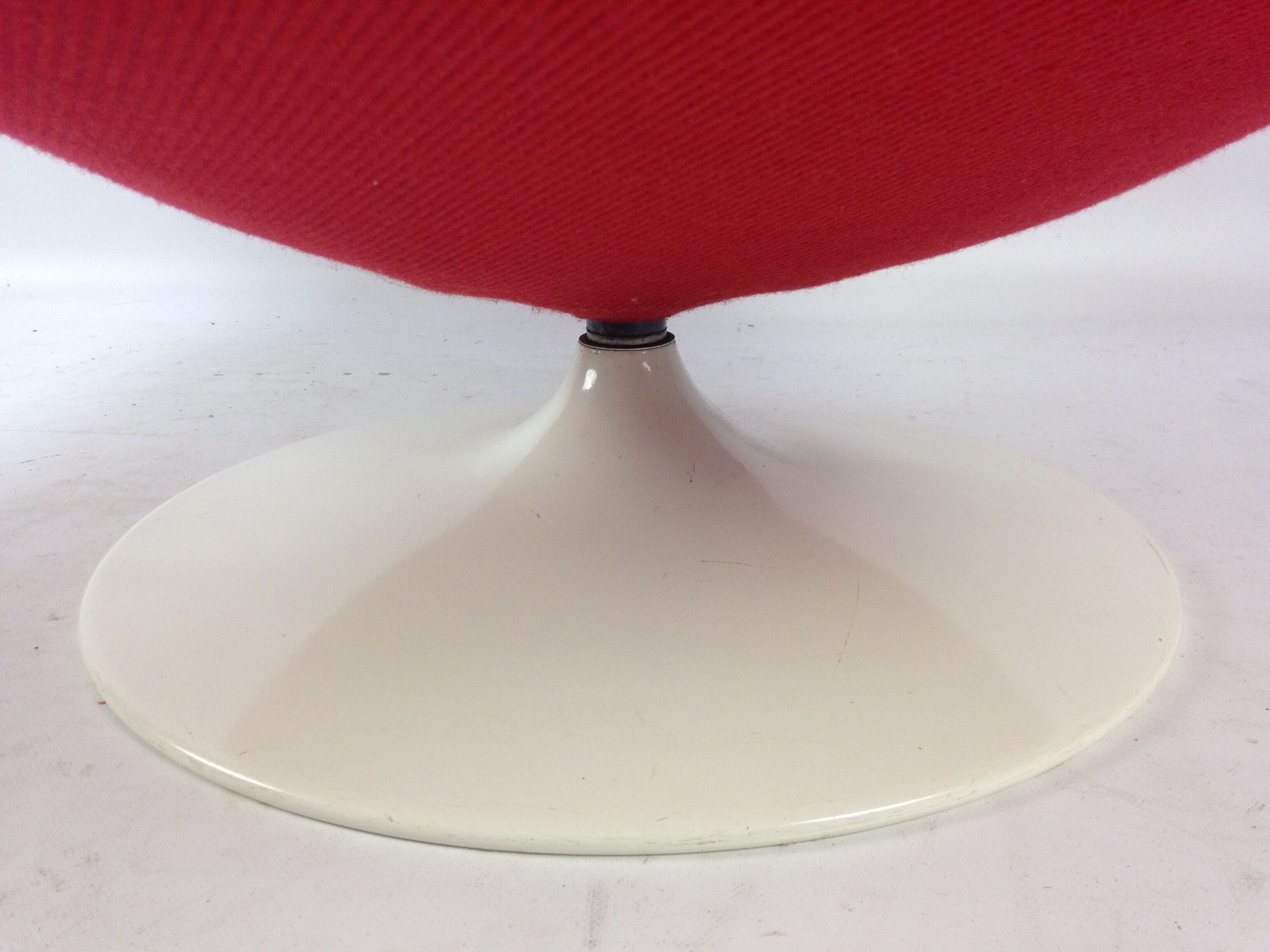 F518 armchair with ottoman by Geoffrey Harcourt for Artifort, 70s