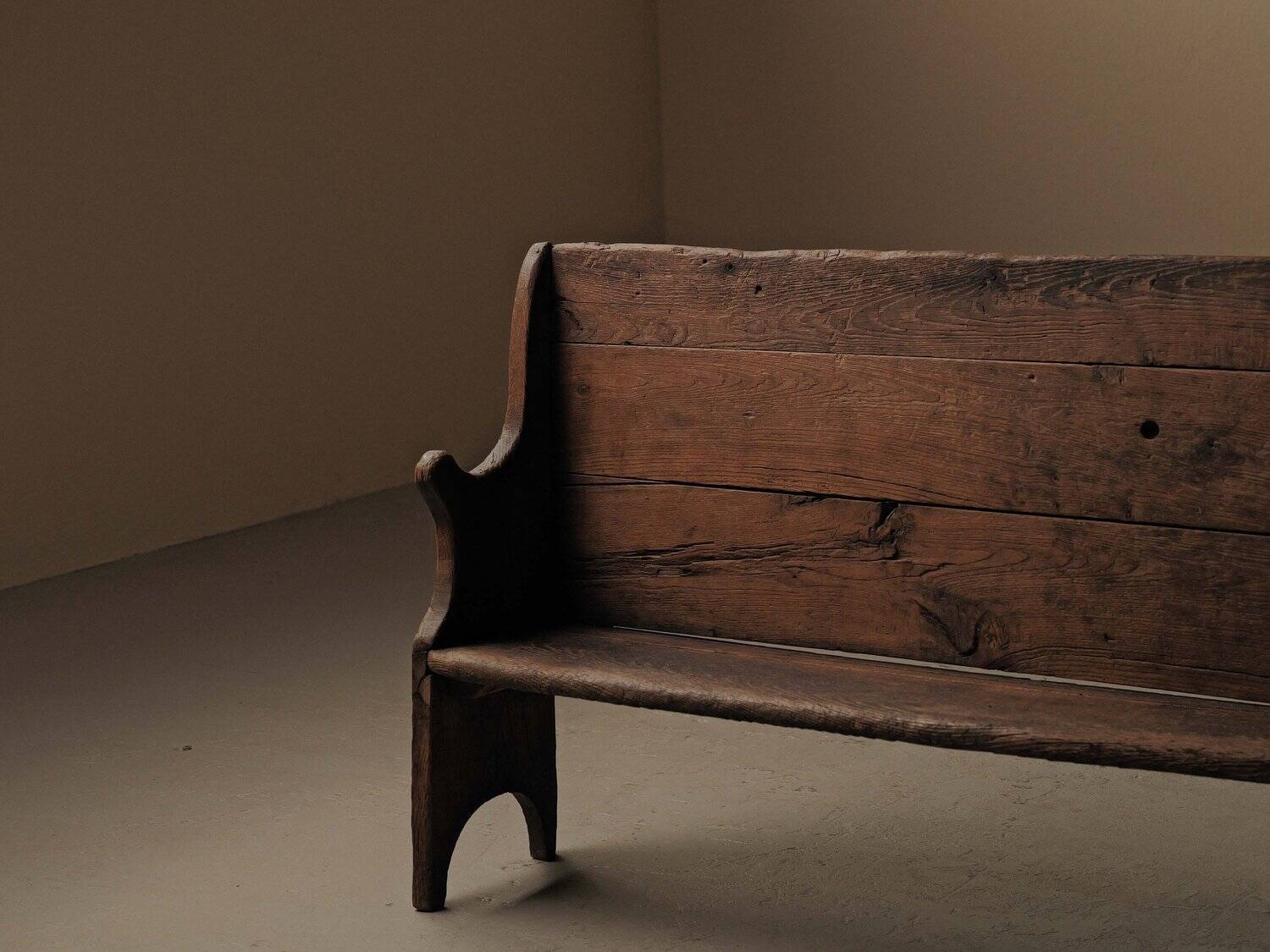 Farm bench in solid wood, Art-Populaire, 19th century