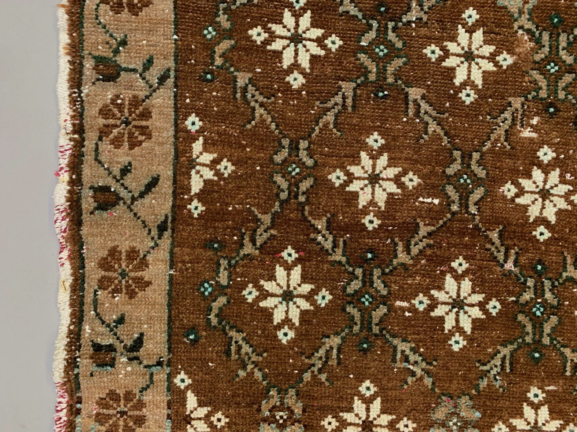 Vintage turkish rug 250x157 cm shabby distressed carpet large