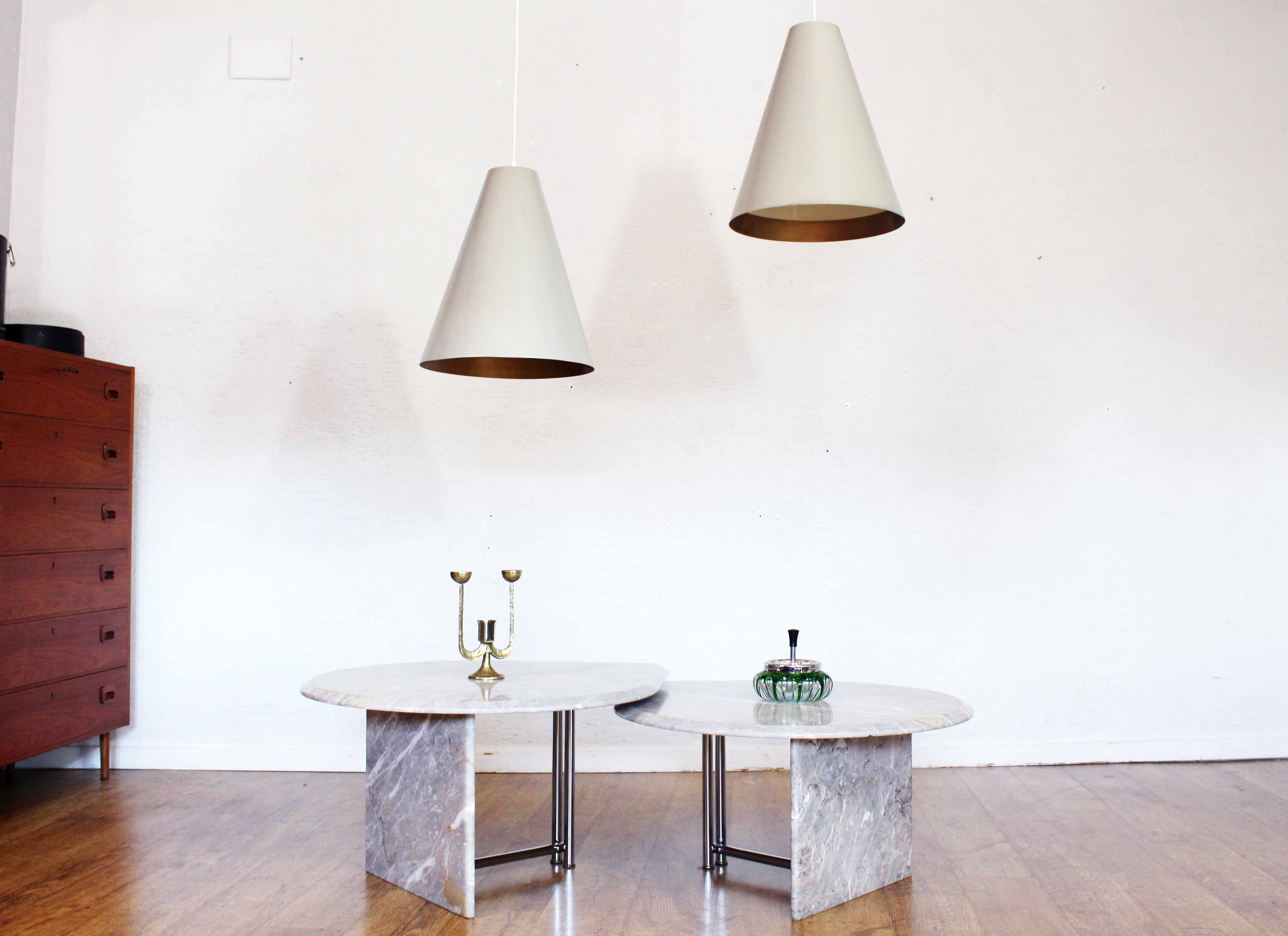 Pair of metal tapered suspensions