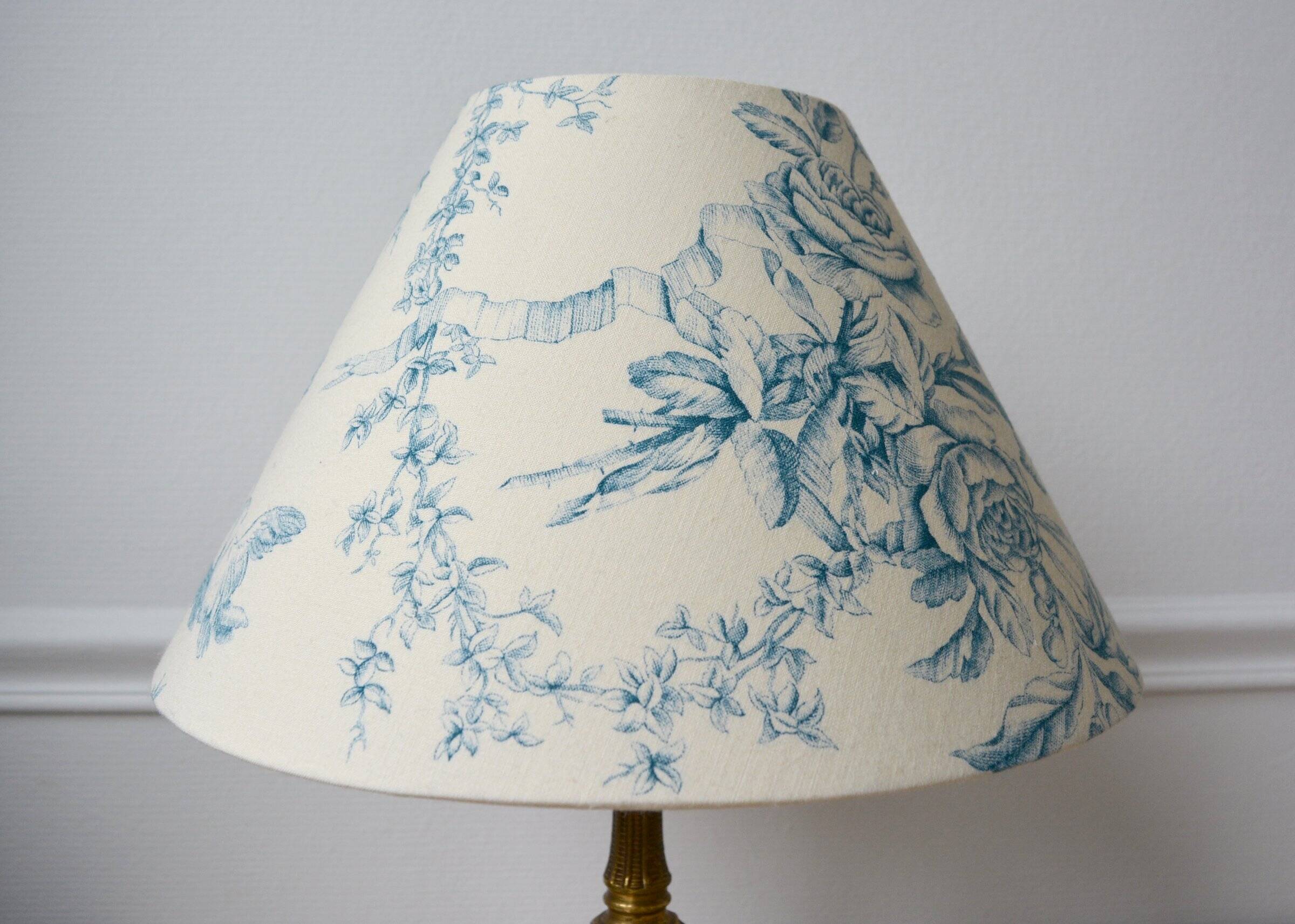 Toile de Jouy floral lampshade