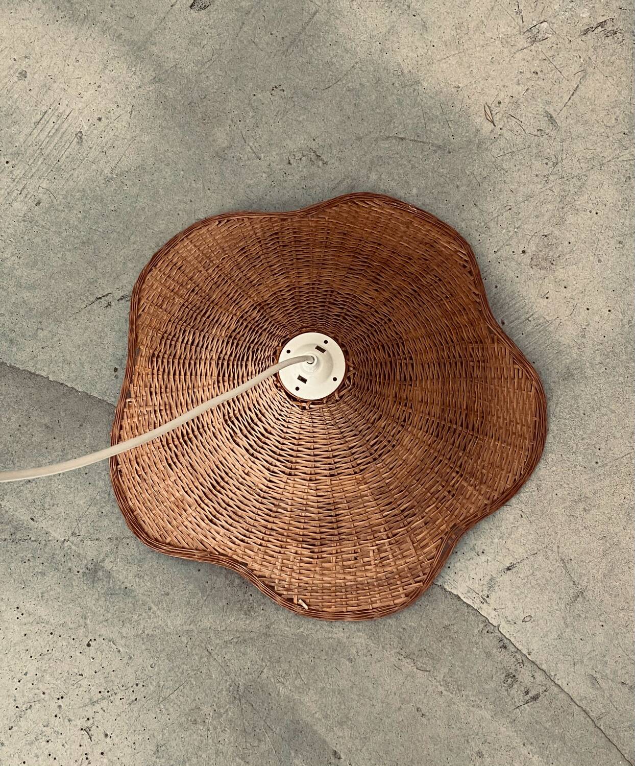 Rattan pendant light