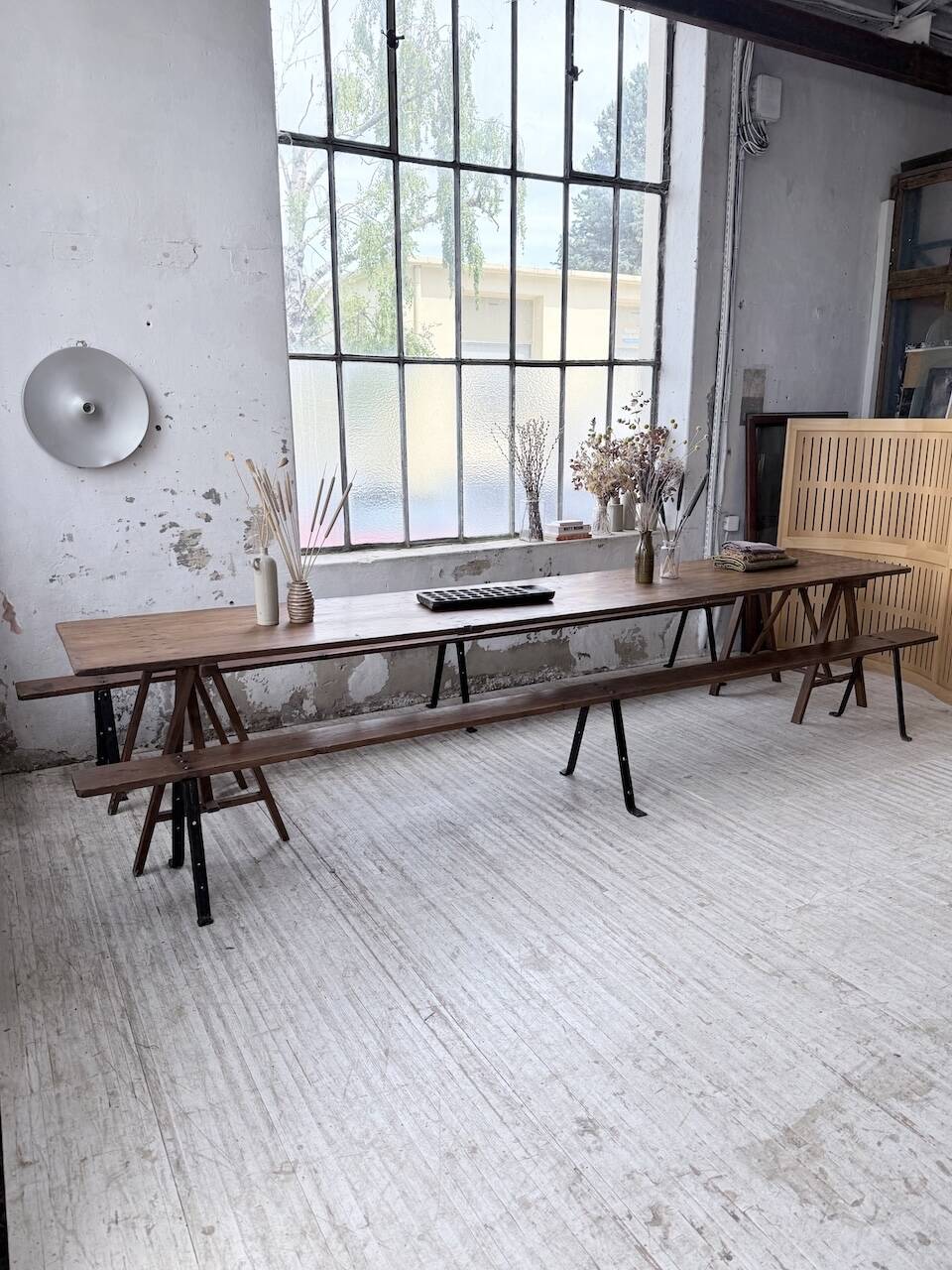 XXL trestle farm table 4m and its benches