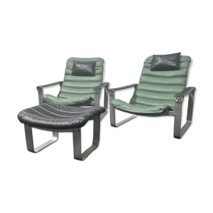 Paire de fauteuils pulkka