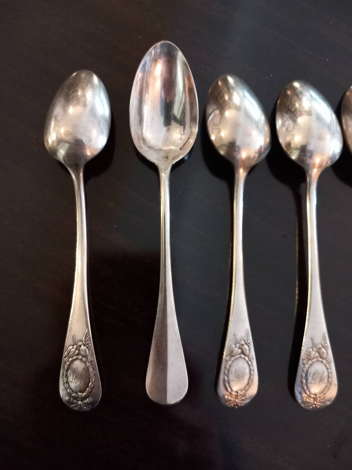 6 dessert spoons. Boulenger. 19th