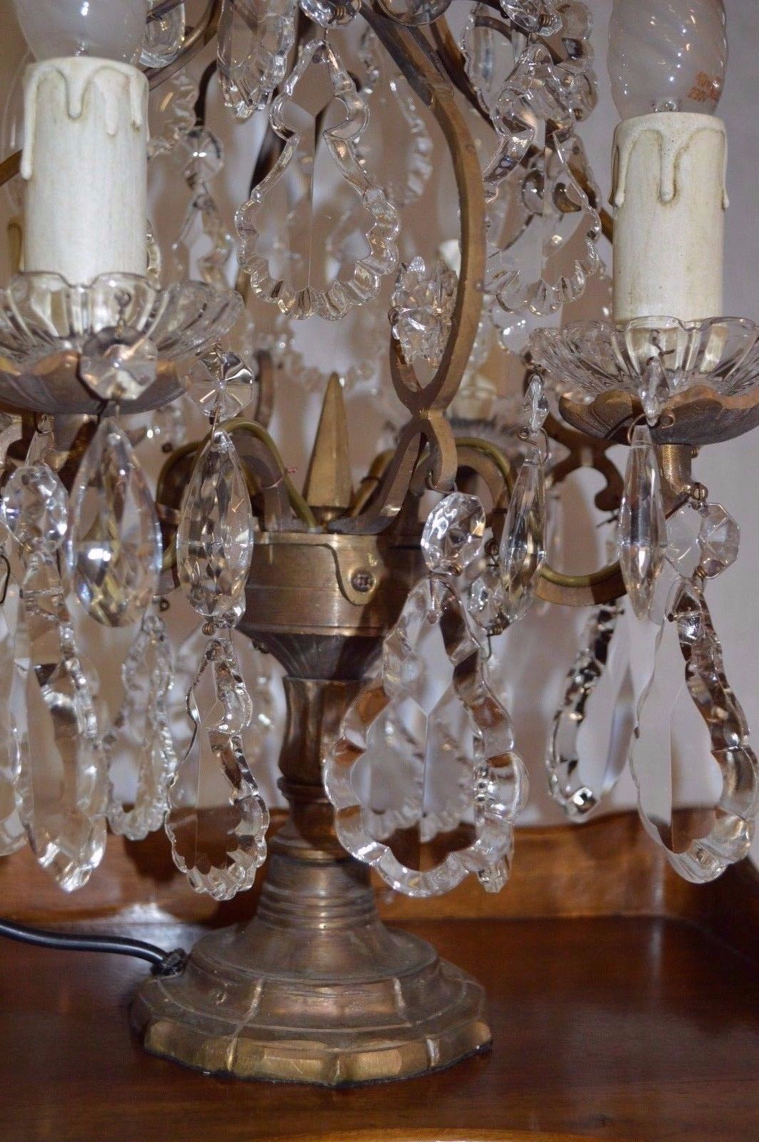 Bronze girandole with tassels