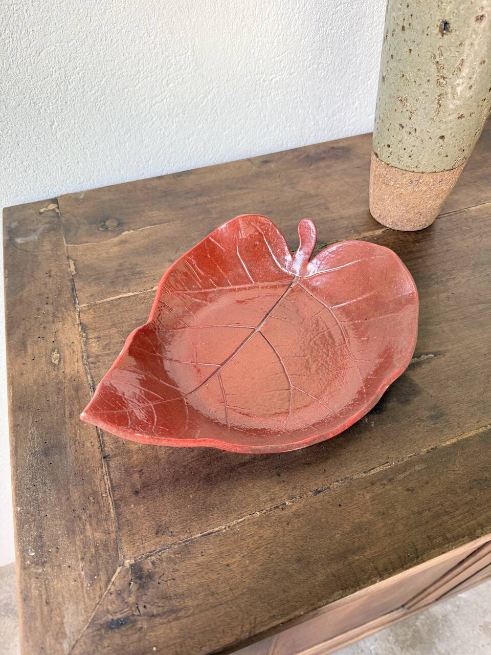 Red leaf ceramic dish