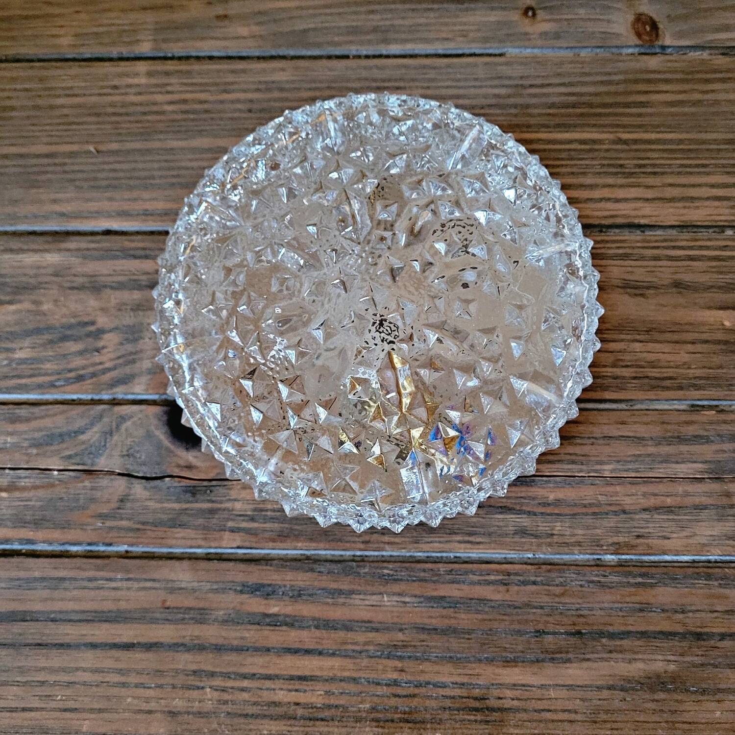 Small vintage wall or ceiling light in molded glass with diamond point pattern