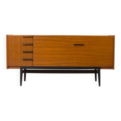 Buffet des années 60 par Frantisek Mezulanik, Tchécoslovaquie.