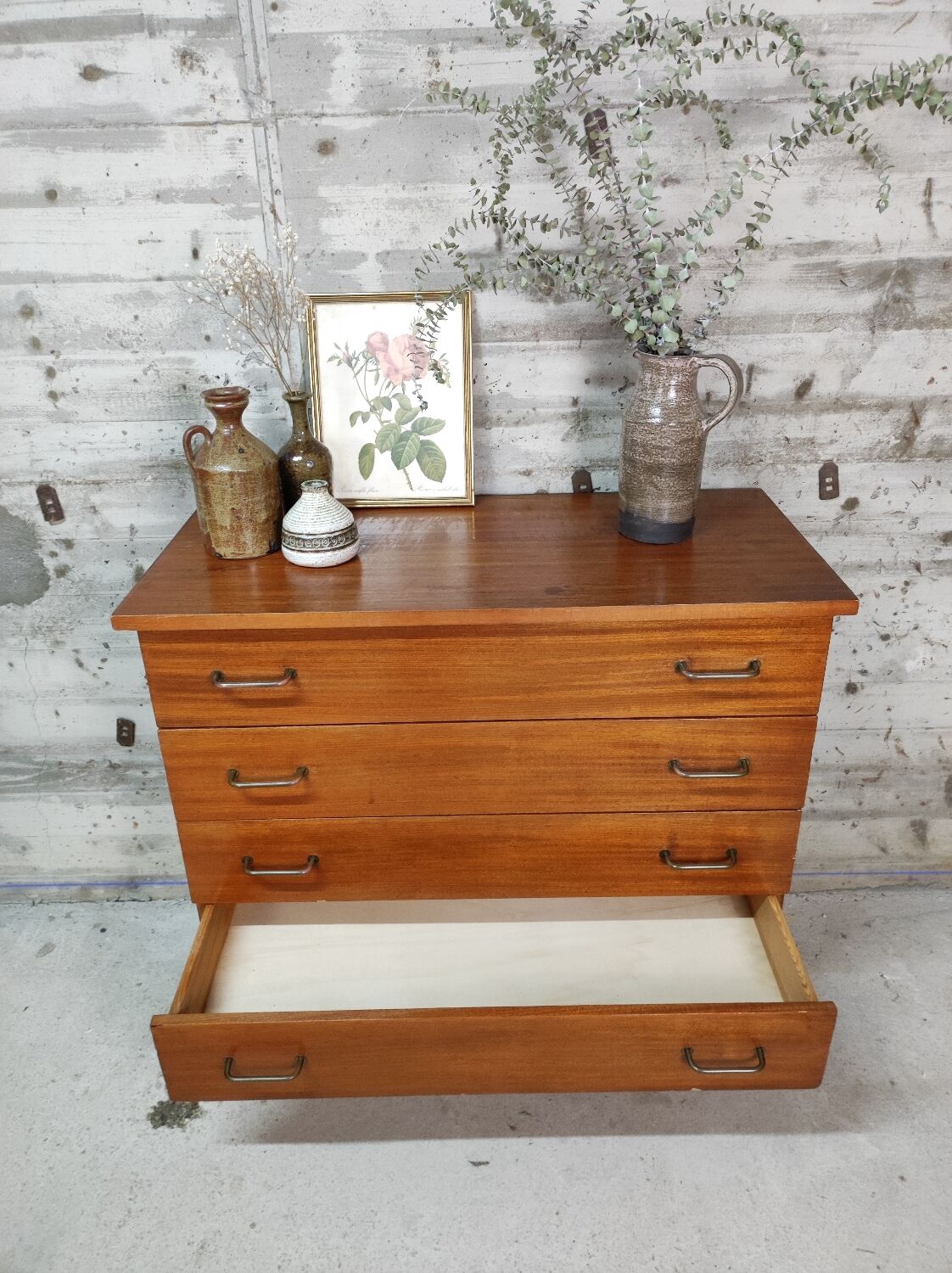 Commode vintage