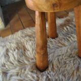 Tabouret tripode en bois vers 1950