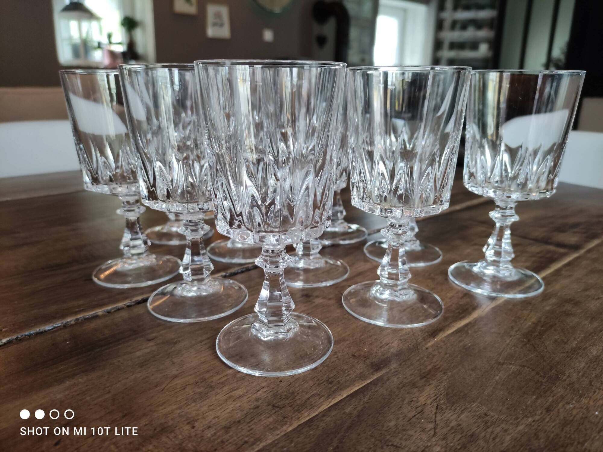Set of 12 vintage wine glasses in chiseled crystal
