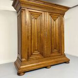 Frankfurt solid wood wardrobe geometric shape vintage wardrobe