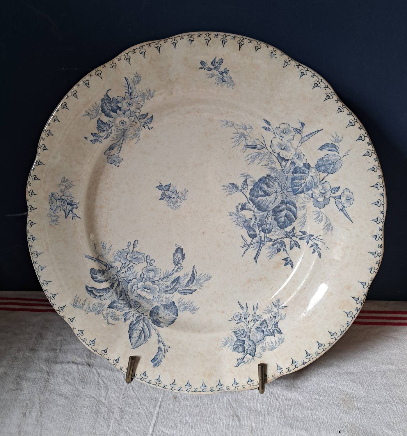 Large ironstone pattern platter