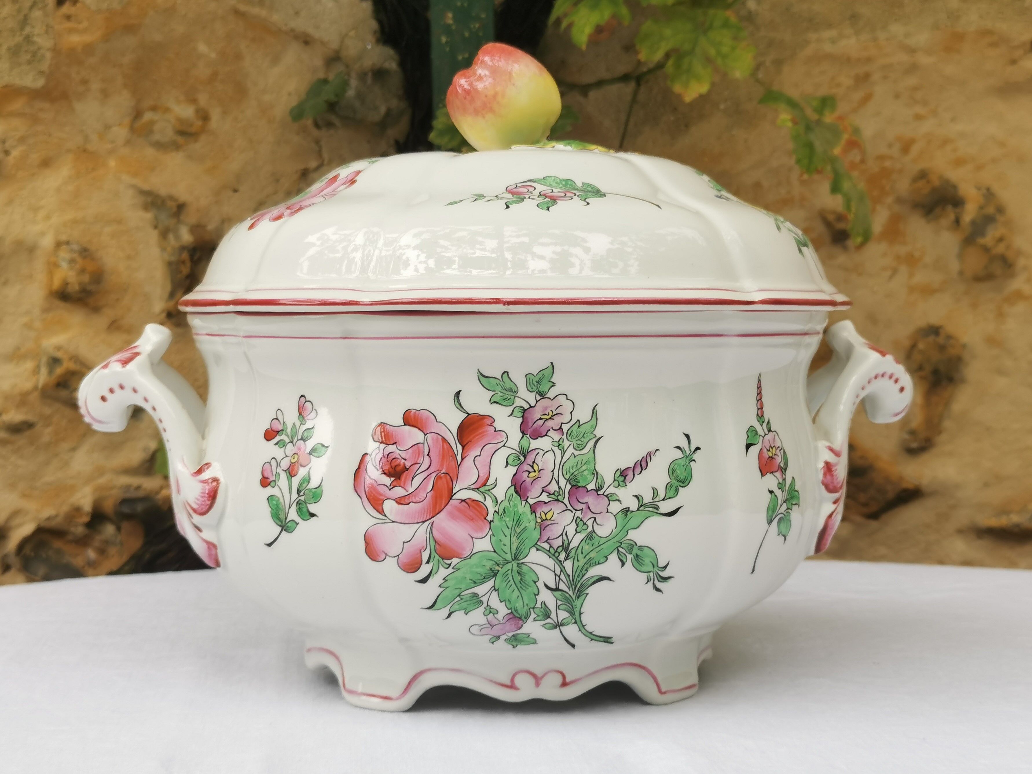 Soup tureen KG Luneville