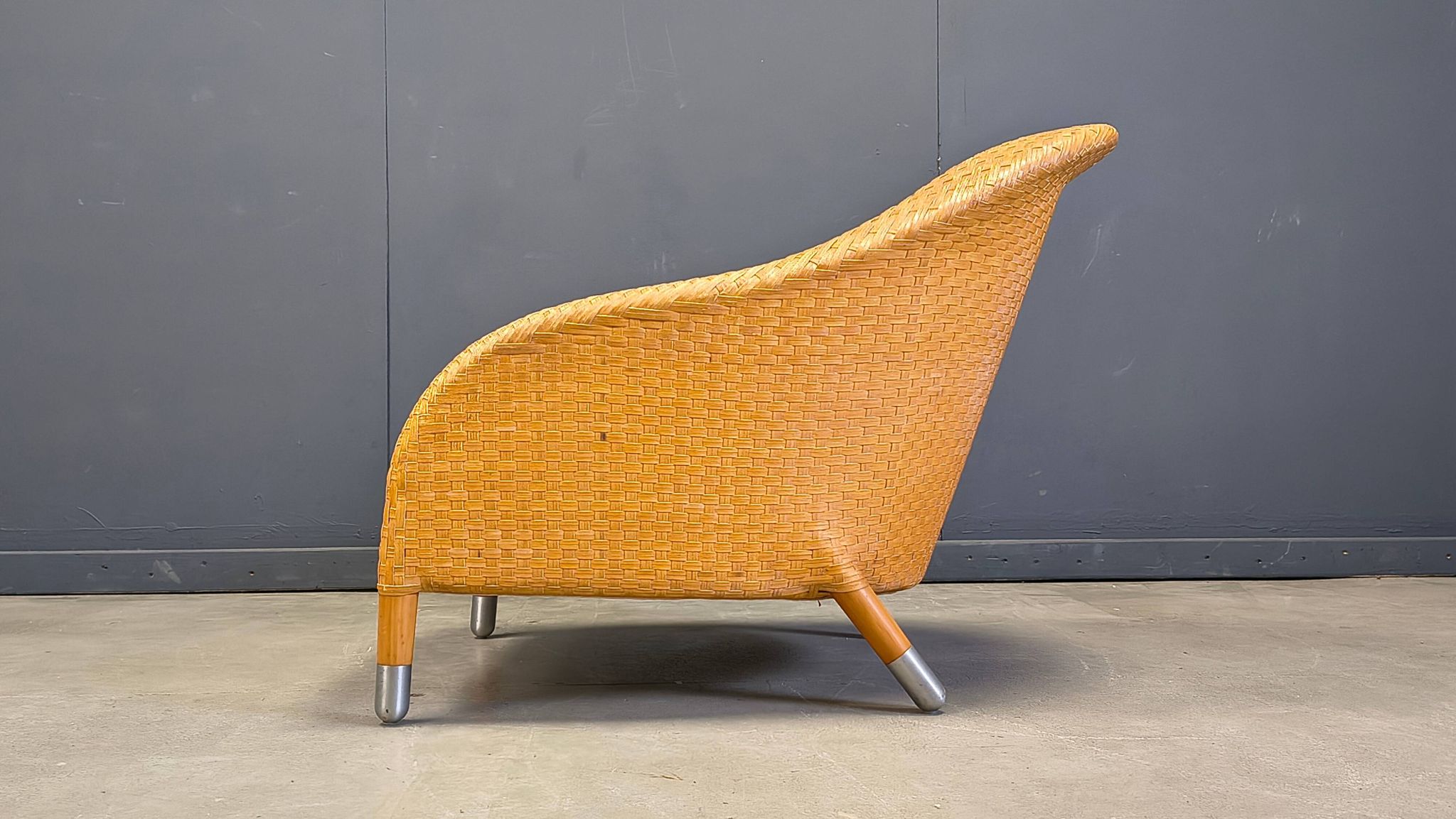 Antonio Citterio braided leather armchair, 1980s