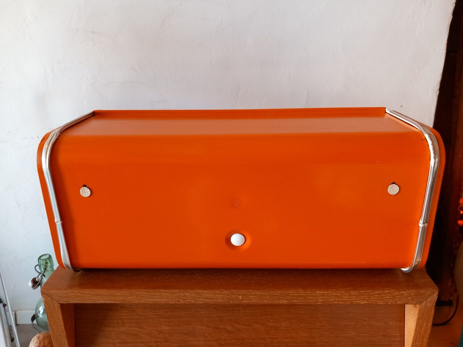 Nightingale bread box