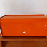 Nightingale bread box