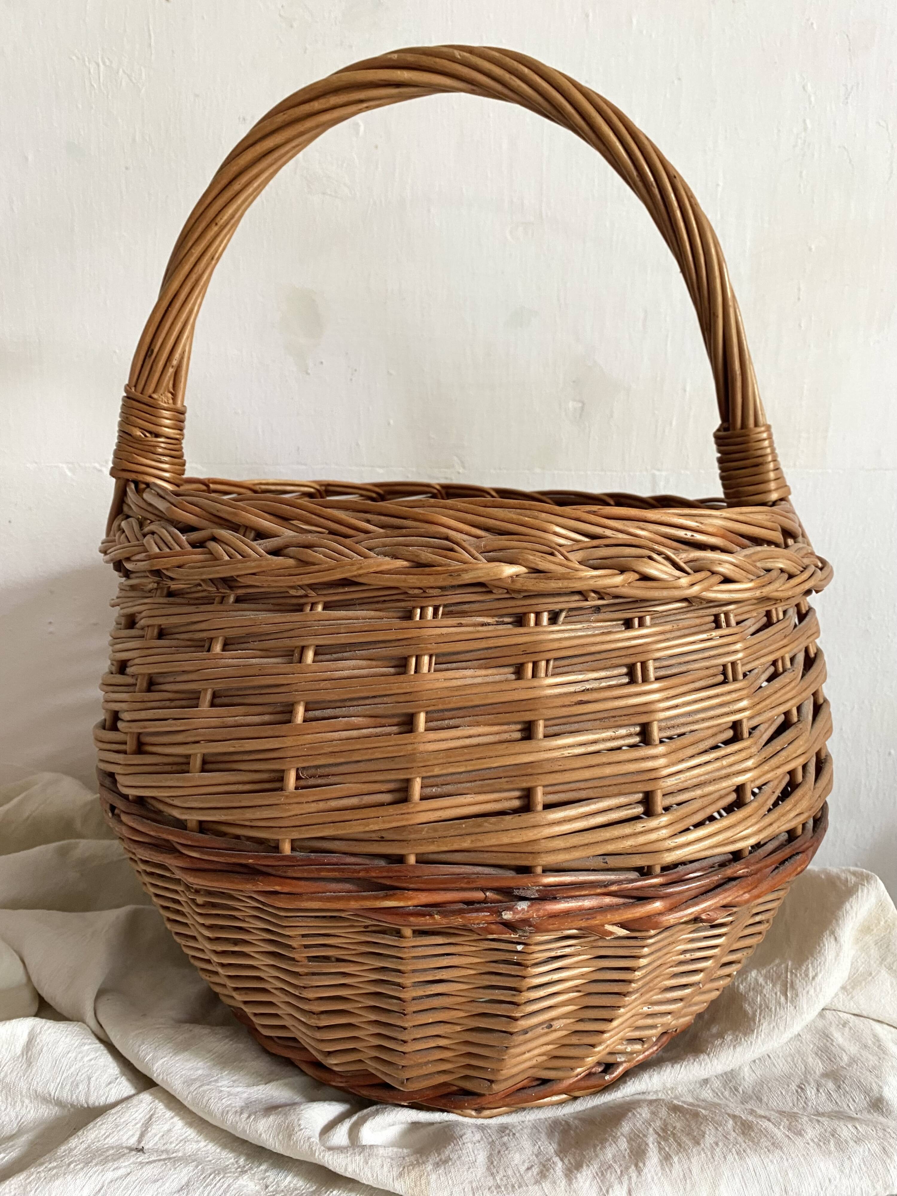 Vintage woven wicker basket