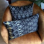 Coussin Shan noir 30x50