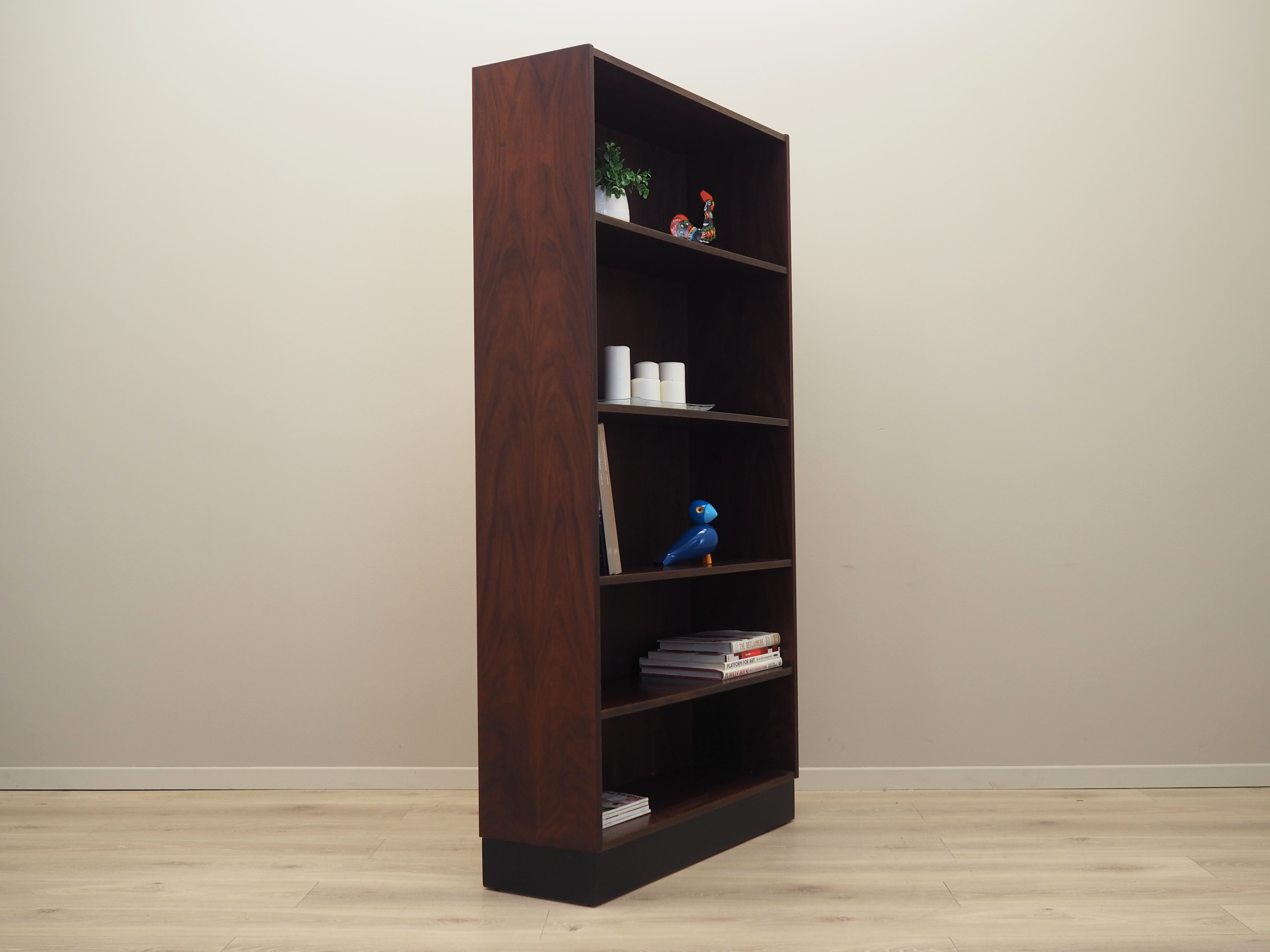 Bibliothèque en palissandre, design danois, années 1970, production: Danemark