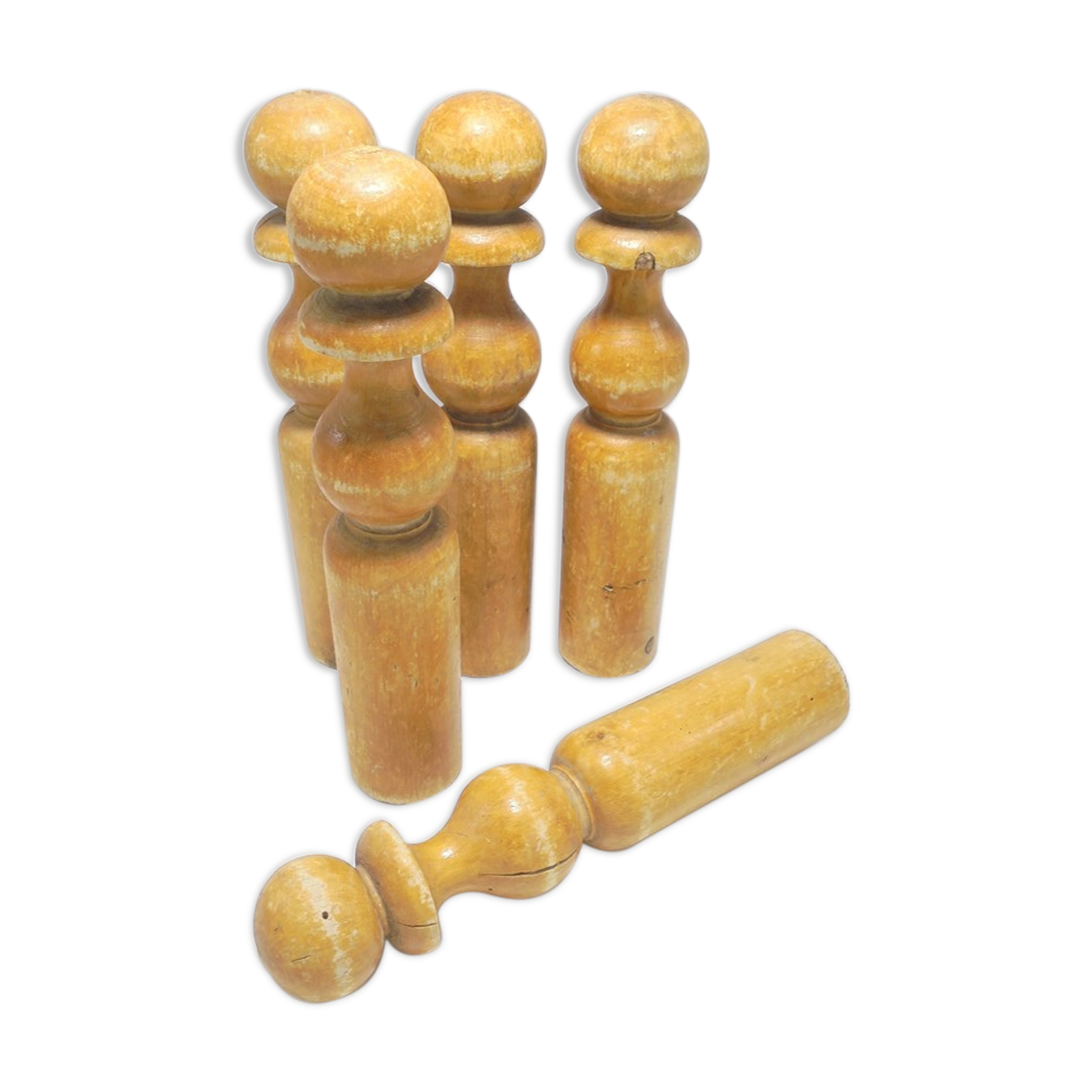 Série de 5 quilles en bois