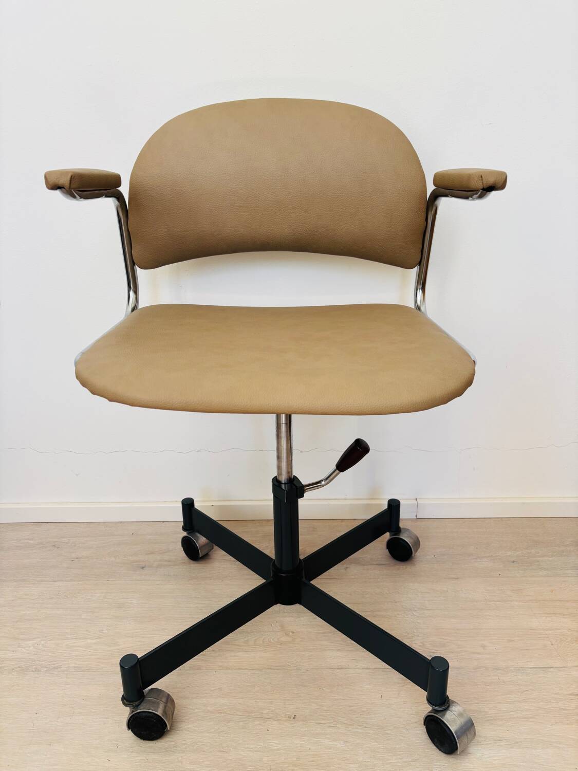Fully Restored Vintage Office Chair by Kovona, Czechoslovakia 1979’s