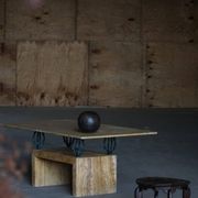 Table basse rectangulaire en marbre du milieu du siècle, fabriquée en Italie, années 1970